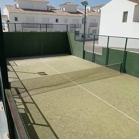 Holiday home Agradable Adosado Con Piscina